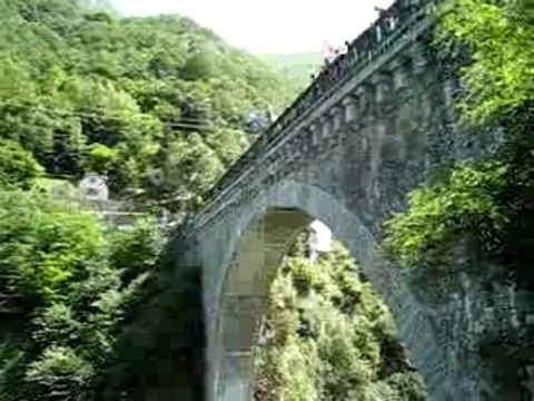 saut eli pont napoleon