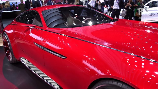 Mercedes dévoile son concept-car Maybach 6 aux lignes futuristes