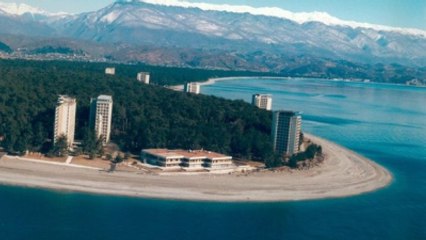 Abhazya'da Bir Kişi Devlet Televizyonunda Kendini Patlattı