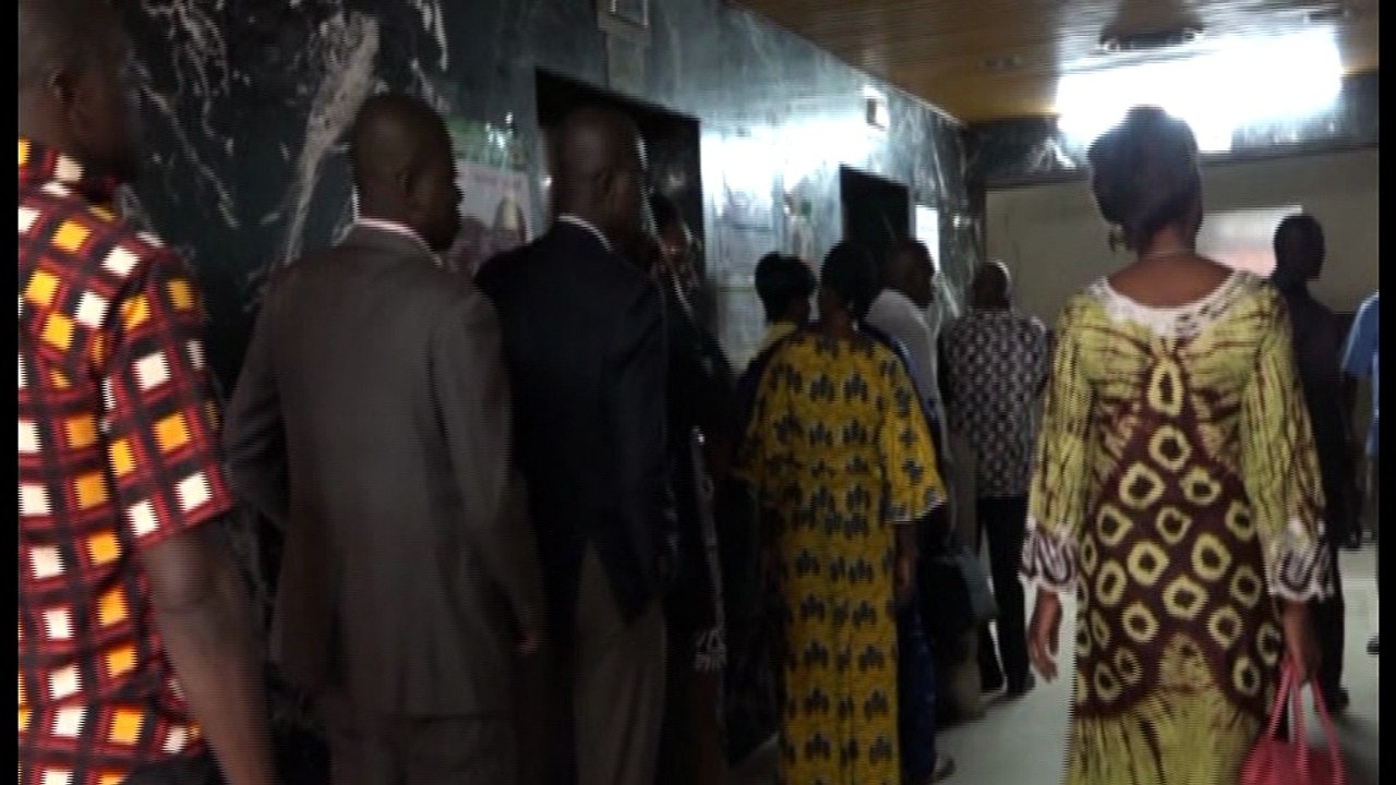 [Dossier] : SOS pour les usagers des ascenseurs des tours administratives