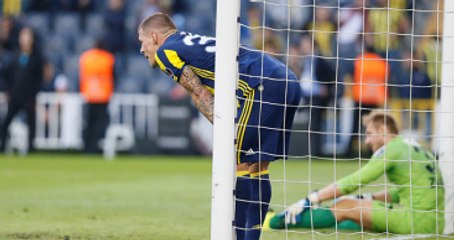 Video herunterladen: Fenerbahçe - Aytemiz Alanyaspor Maçı Sonrasında Caps'ler Patladı