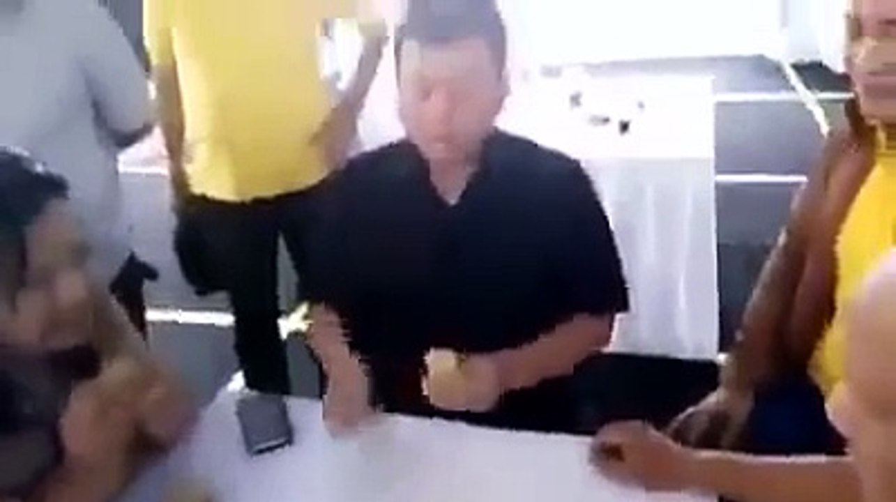 Nusron Wahid Bermain Kartu Domino Gaple