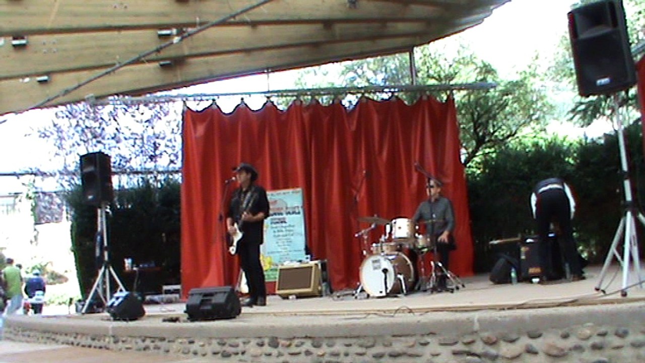 in the mood for love - Ray Fuller band
