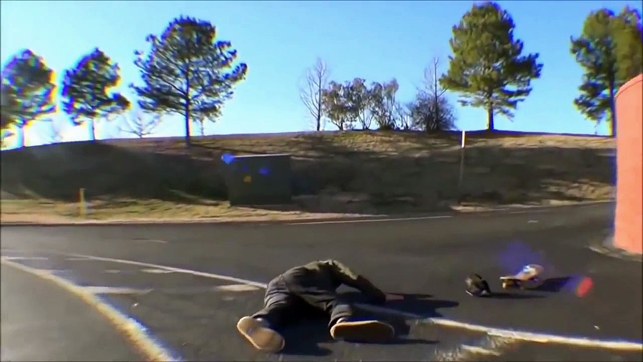 Skateboarding Fails Compilation 2016 || Warning: Painful || MonsterFails