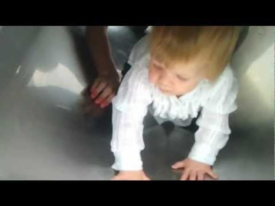 WELSH GIRL GETS STUCK | SUPERMADHOUSE83