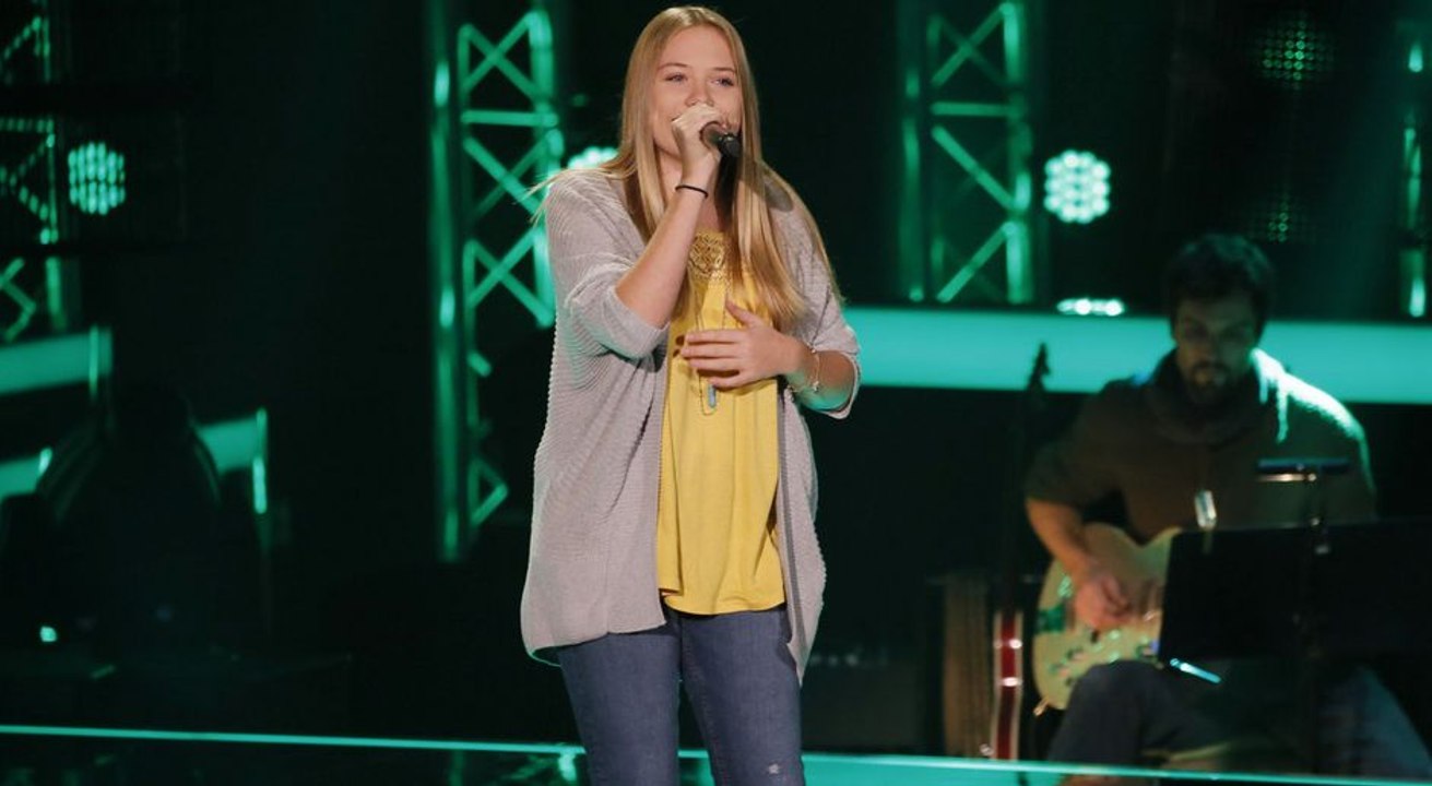 A Thousand Years (Amely) - The Voice Kids | Blind Auditions| SAT.1