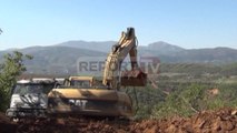 Report TV - Ndërtohet 10 kilometër rrugë, dy fshatra dalin nga izolimi në Lezhë