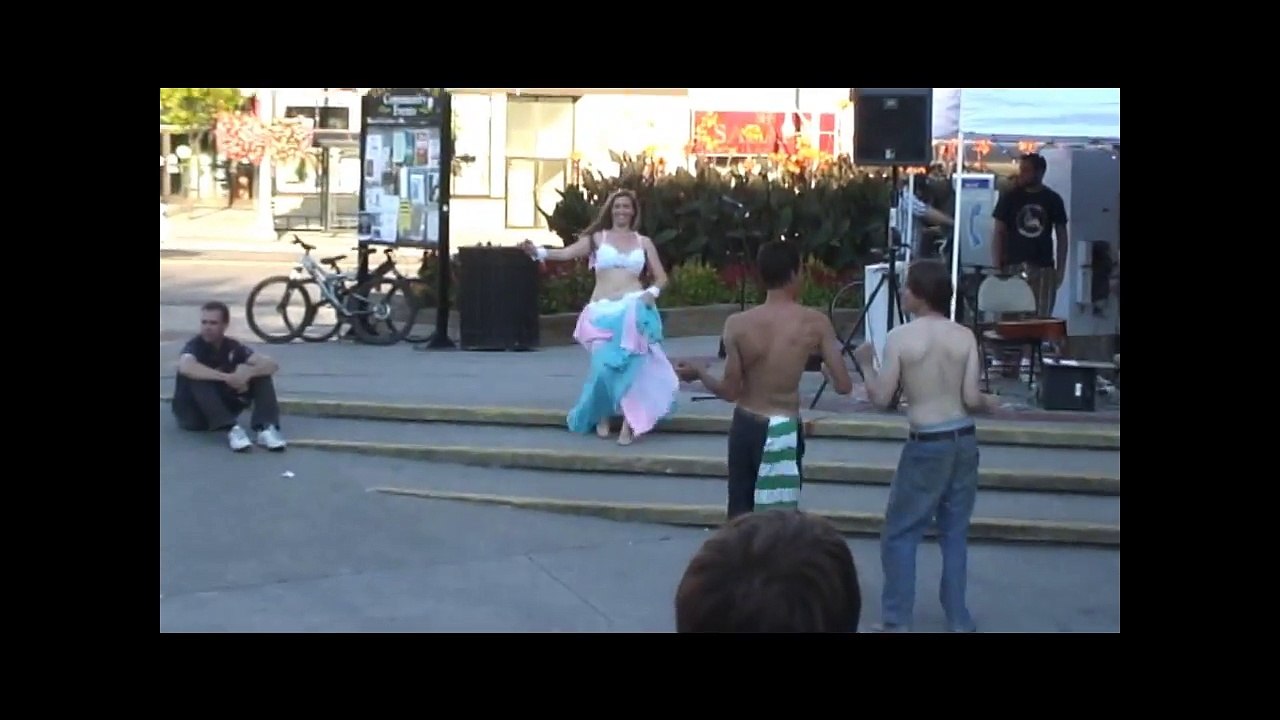 Drum Solo "West Naima" Bellydance performance by Cassandra Fox