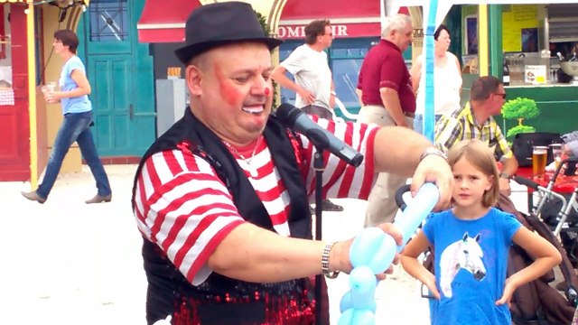 Clown Pascalito en animation sculpture sur ballons nouvelle génération