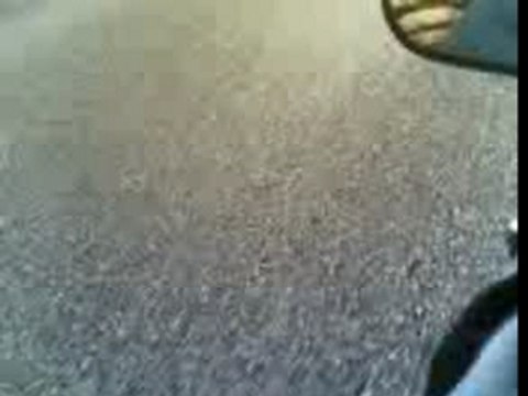 moi et mon nitro a 95km_h et mon pote ns double comme un con