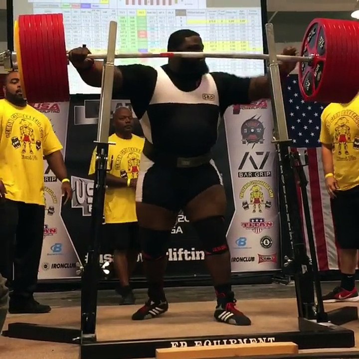 Ray Williams bat le record du monde de squat avec 456 kg - Vidéo ...