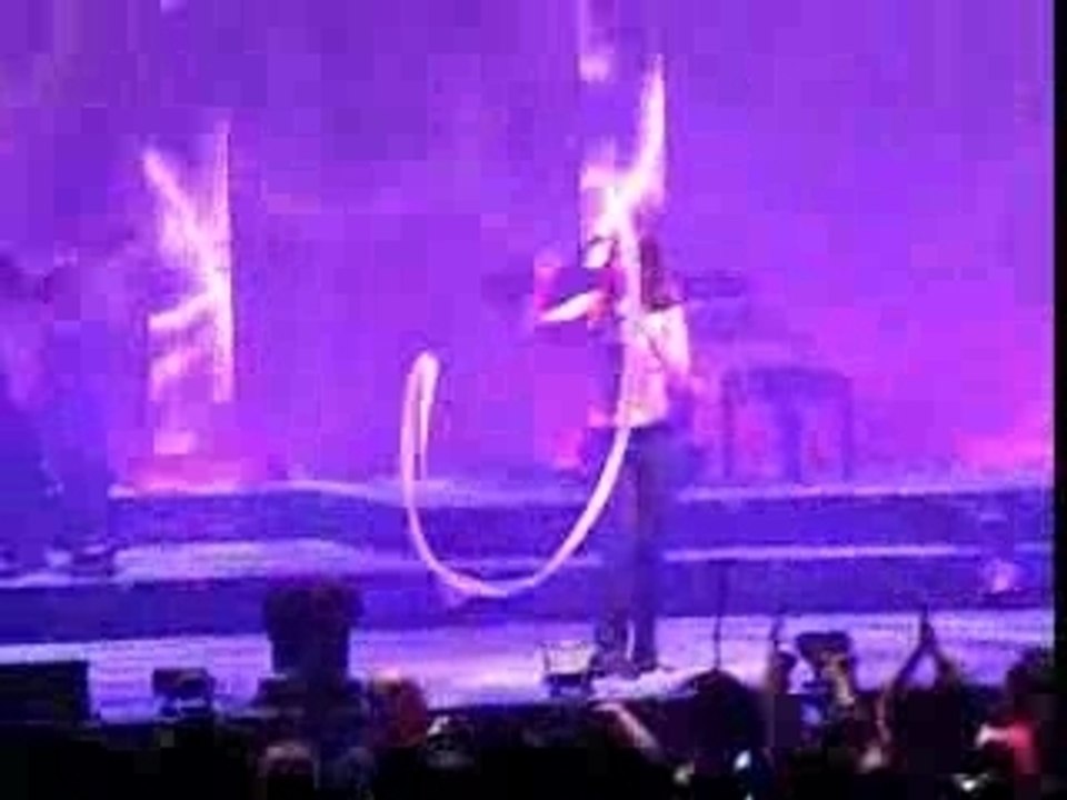 Zazie - Zénith - Haut les mains (inédit)