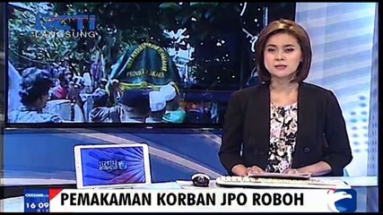 Korban JPO Roboh Dimakamkan