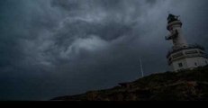 Stunning Timelapse Shows Storm Creep Over Point Lonsdale Lighthouse