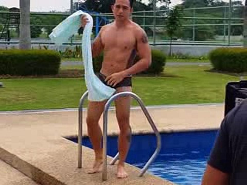 Dennis Trillo Scene in Bakit Lahat Ng Guwapo May Boyfriend?!