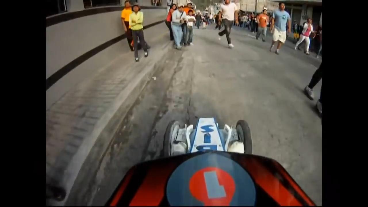 Extreme racing in Ecuador