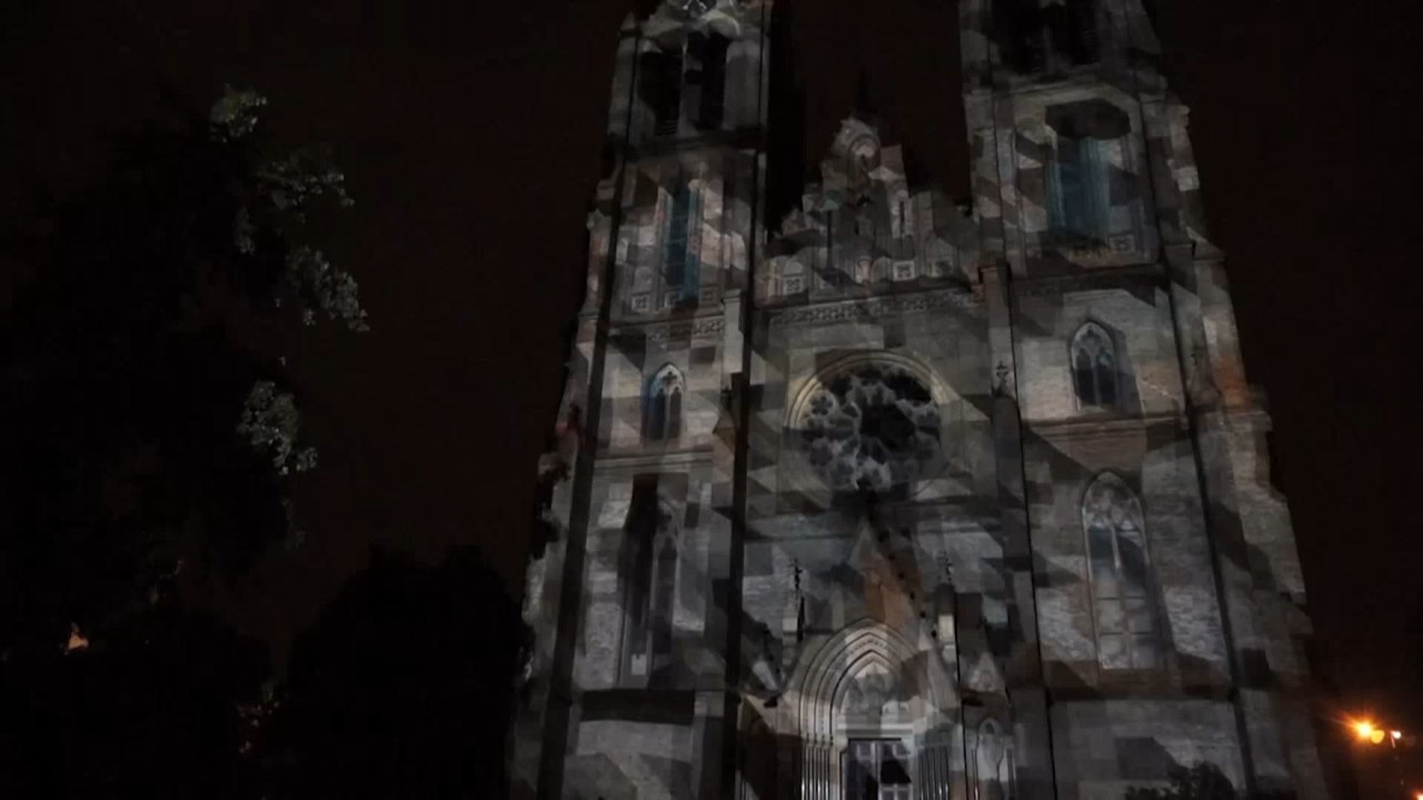 Light festival transforms Prague's landmarks into psychedelic works of art