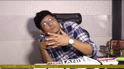 Director Rajeev Chaudhari EXPOSES Sunny Leone's Unprofessional Side