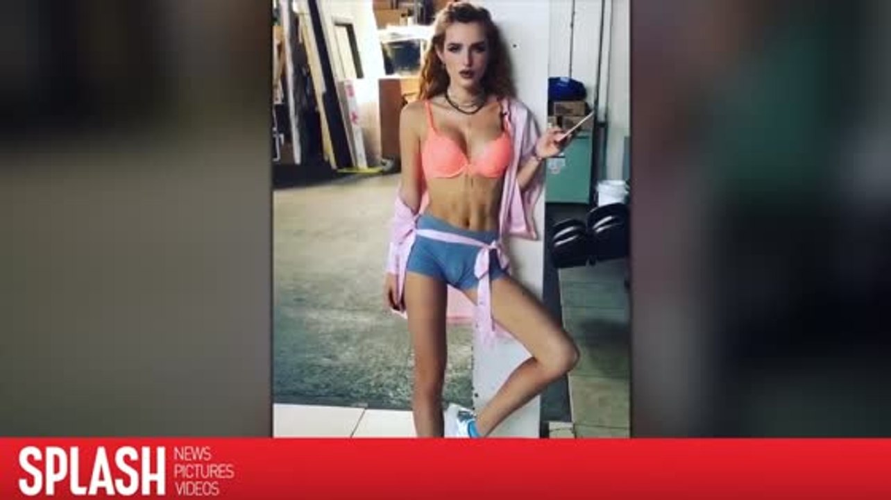 Bella Thorne trägt die Unterwäsche ihres Freundes