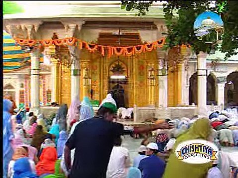 Be Khud Kiye Dete Hain Must Watch - Owais Raza Qadri - Mehfil e Naat India Haji Ali 2005