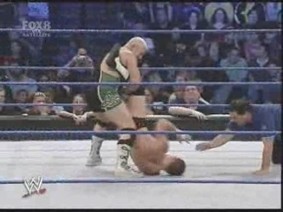 WWe SmackDown 17/08/07 Finlay Vs Jamie Noble