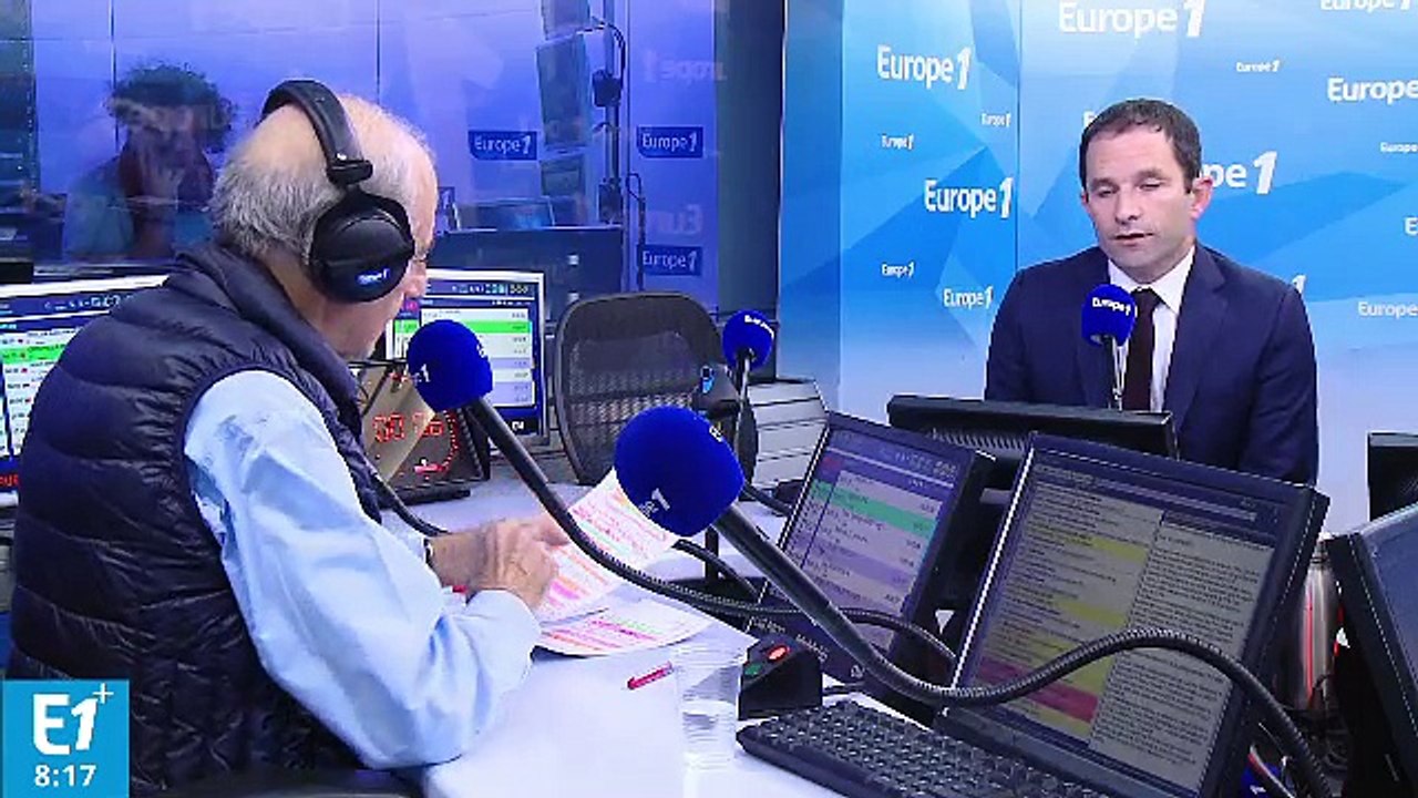 Absence de professeurs, manifestation des policiers, division de la gauche, budget de l'Éducation nationale, candidature de François Hollande et revenu universel : Benoît Hamon répond aux questions de Jean-Pierre Elkabbach