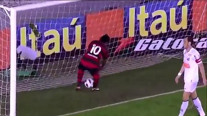 Neymar vs Ronaldinho - Santos 4 x 5 Flamengo (27/07/2011)