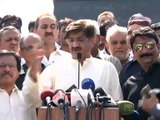 Sindh Chief Minister Syed Murad Ali Shah prayers on Yadgar-e-Shuhda Karsaz.(SOT -2)