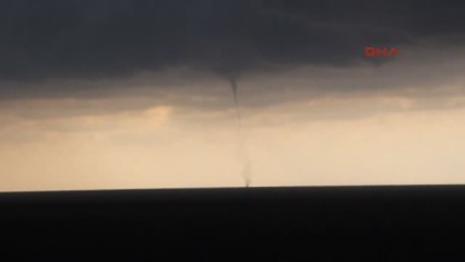 Alanya'da Ceviz Büyüklüğünde Dolu Yağdı, Denizde Hortum Çıktı