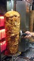 How to cutting meat on Kebab/Cómo cortar carne de kebab