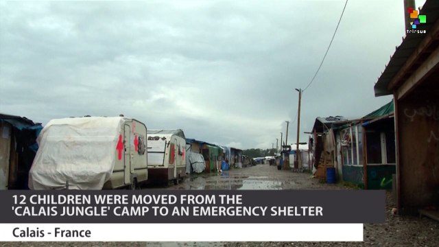 Unaccompanied Refugee Minors Leave Calais for Britain