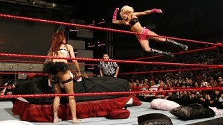 WWE 01/07/2008: 5-Divas Lingerie Pillow Fight