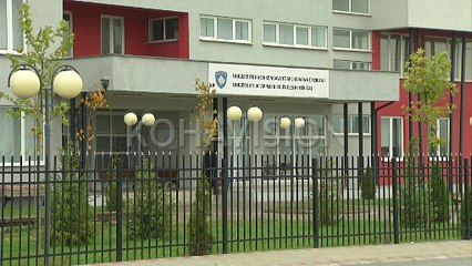 Për dy foto të pa dorëzuara, nuk bëhen studentë