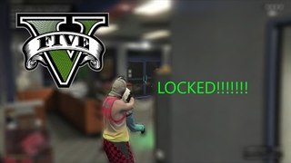 GTA 5 online | Locked in a Store | (ps4)