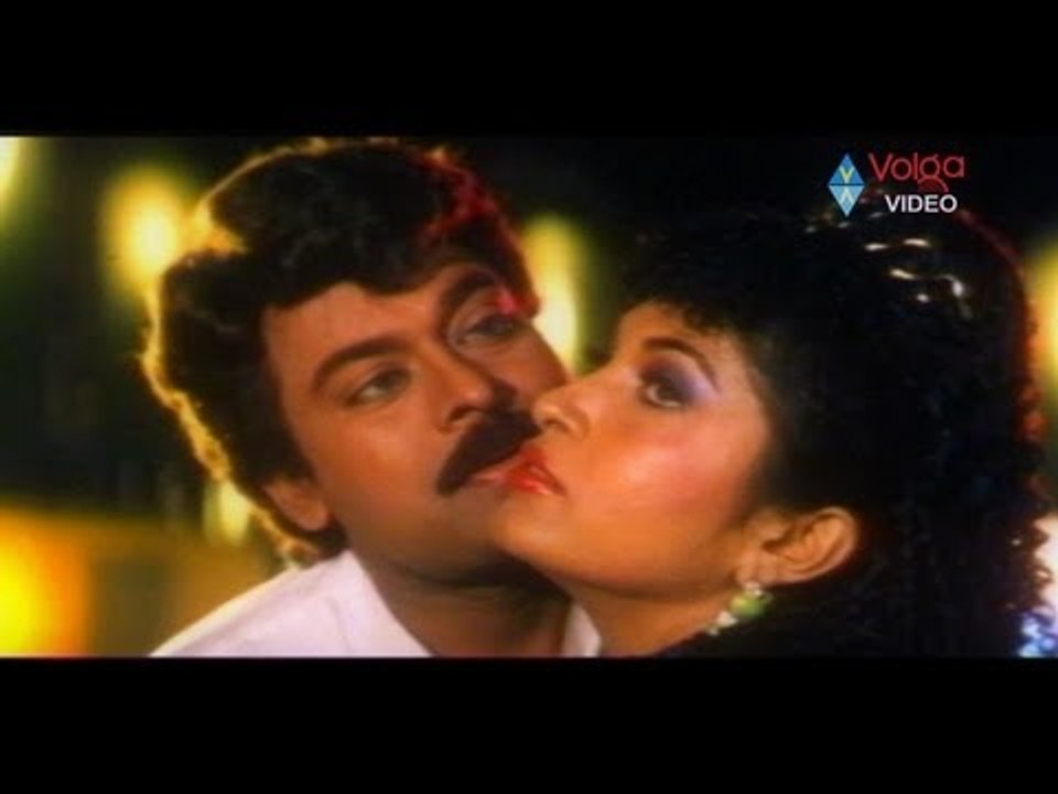 Alluda Mazaaka Movie Songs - Attho Atthamma Kuthuro - Chiranjeevi  Ramya Krishna Ramba