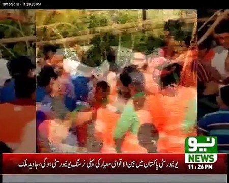 سیاسی میدان۔۔۔ کنسرٹس اور ولیموں میں تبدیل!! کیا لیڈر شپ کا فقدان ہے ؟؟ اوریا مقبول جان