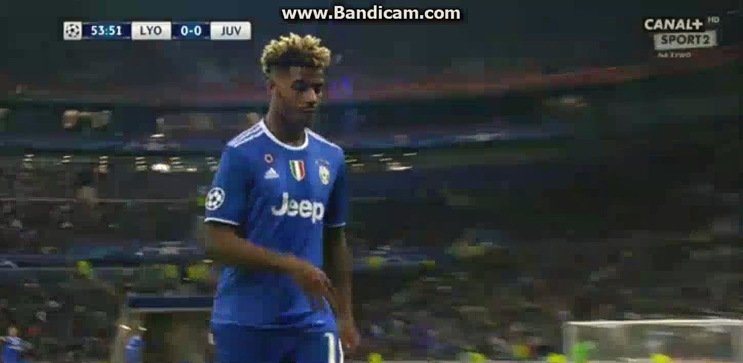 Mario Lemina RED Card -Olympique Lyon vs Juventus - 18-10-2016