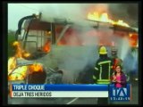 Bus con 35 pasajeros a bordo se incendió