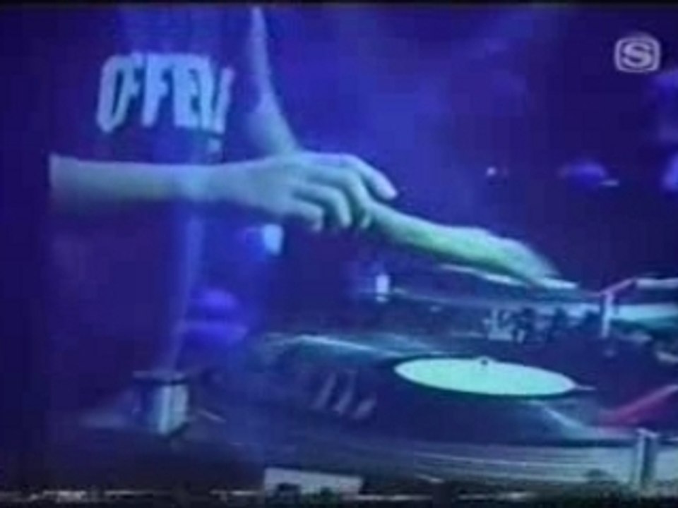 Video - DMC World DJ Mixing Championships 2002 - London Fina