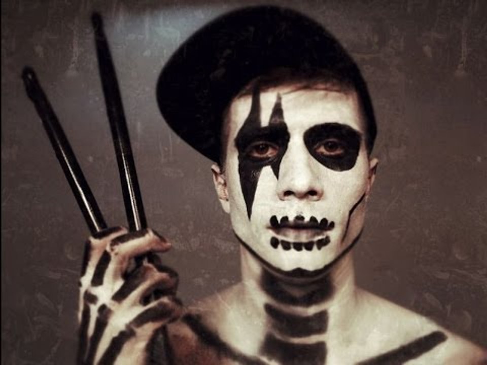 Michael Jackson - Billie Jean - Deivhook ("Bubbles" Drum Cover)