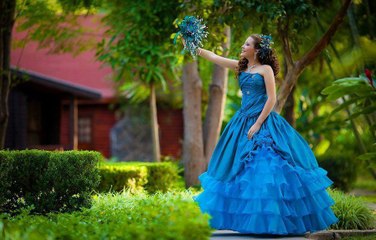 Selda Bagcan   Musa Eroğlu - Yürüyorum Dikenlerin Üstünde -