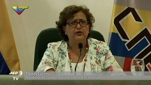 Venezuela aplaza elección locales entre tensión por referendo