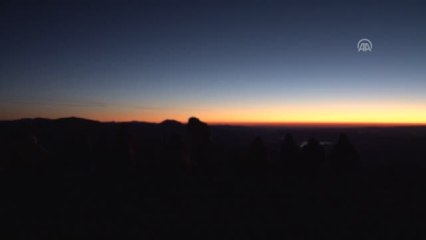 Nemrut, Eşsiz Gündoğumu Ile Ziyaretçilerini Ağırlıyor - Şanlıurfa