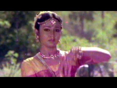 Ananda Bhairavi Songs - Chaitramu Kusumaanjali - Girish Karnad Malavika Rajesh
