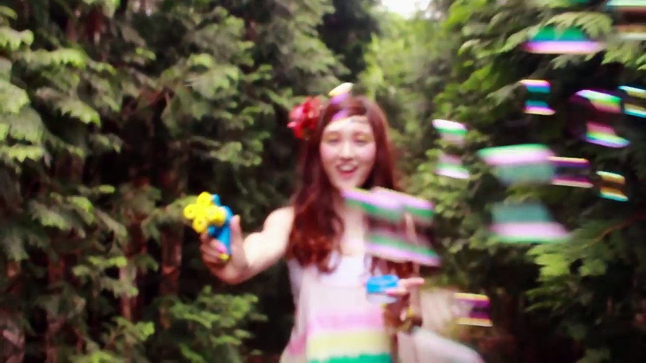 Fashion film : Tropical Girl By Calary Girl