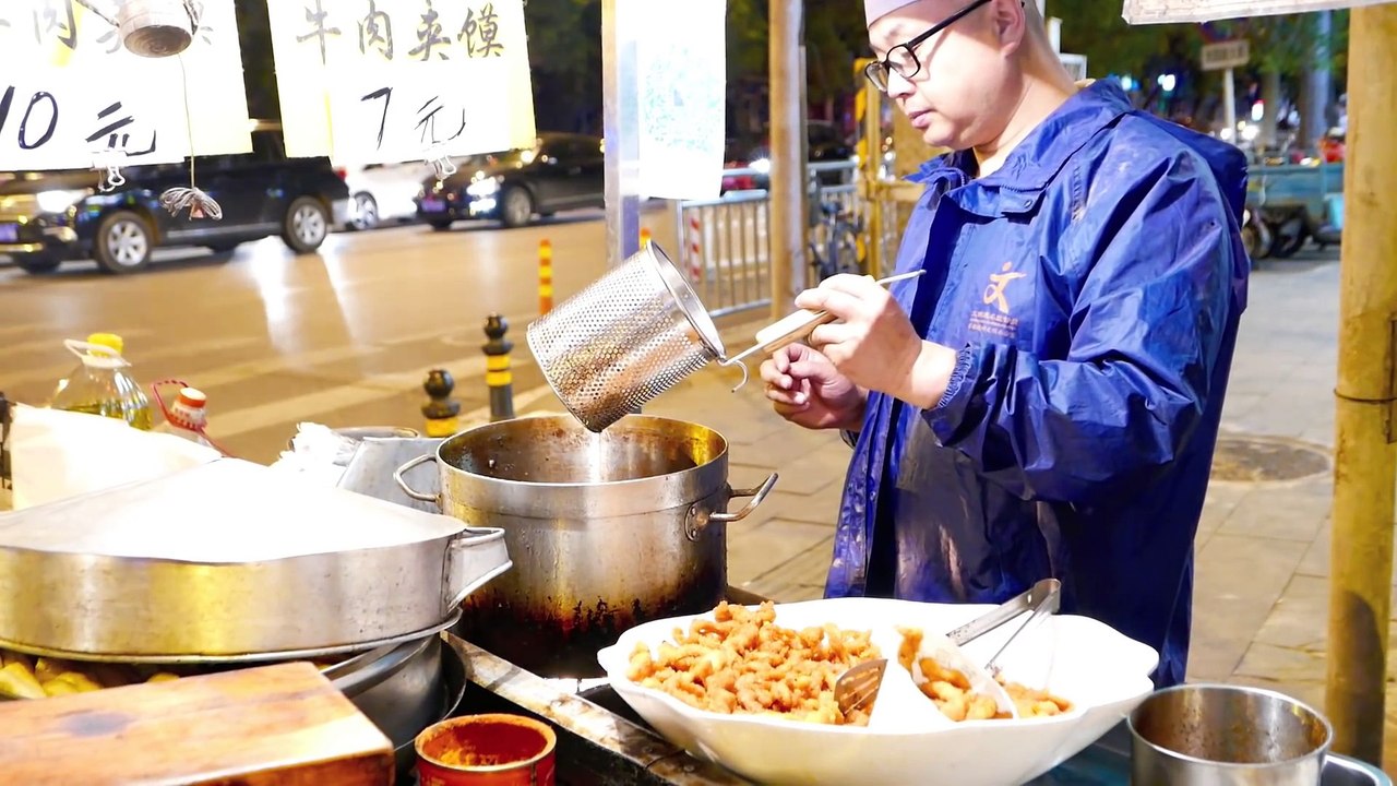 Beijing Street Food - Chinese Burgers, Duck Necks, Chicken Fries