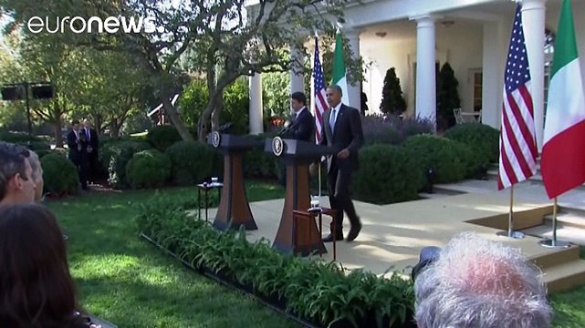 Obama promuove Renzi, ospite alla Casa Bianca, e boccia Trump