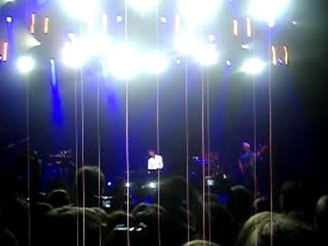 Mika Colmar Billy Brown