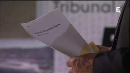 Cash investigation : Christian Estrosi n'apprécie pas l'enquête sur le coût du stade de l'Allianz Riviera à Nice.