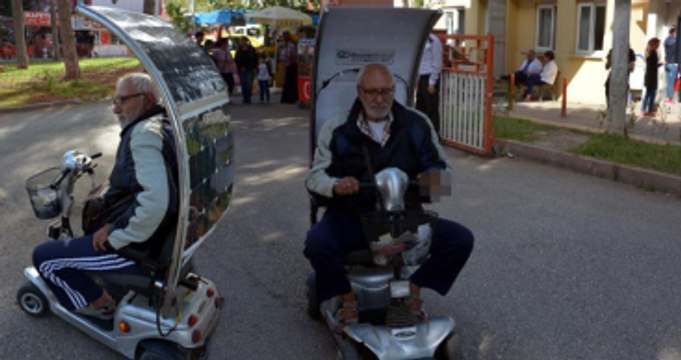 Adana'da Engelli Aracına Güneş Enerjisi Panelleri Takıldı